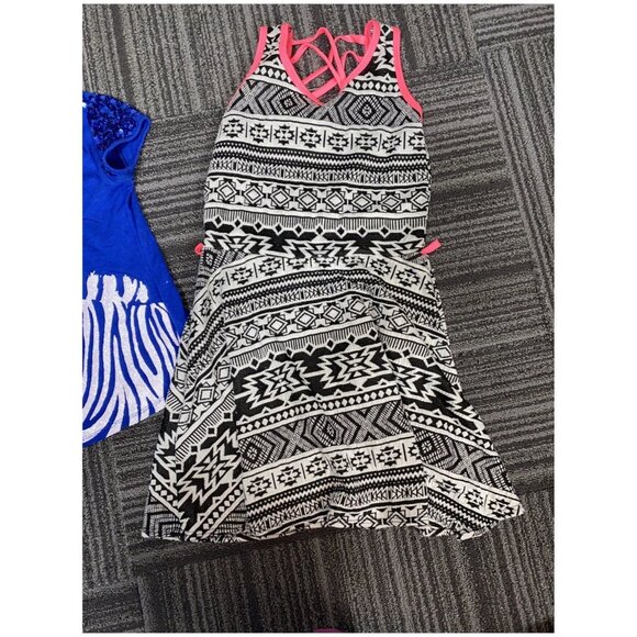 Girls Size 10-12 Clothing Bundle – 5-Piece Lot Dresses Swimsuit Tee Shorts – Hea - Picture 7 of 12